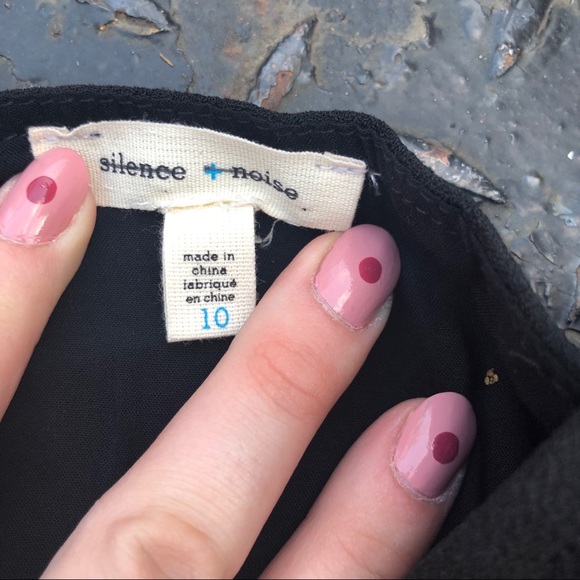 Silence + Noise ~ black deep v notch romper - Picture 4 of 7